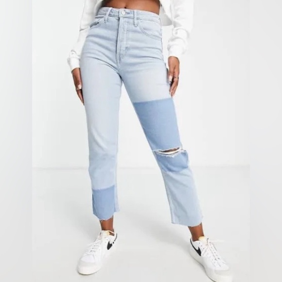 Hollister Denim - Hollister Ultra High-Rise Vintage Straight Jeans Size 25